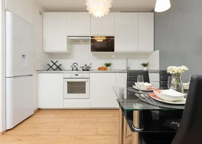 Apartment Wawrzyszewska By Renters *