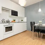 Lägenhet Wawrzyszewska By Renters Warszawa