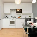 Lägenhet Wawrzyszewska By Renters *