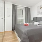 Wawrzyszewska By Renters *